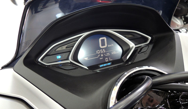 Honda PCX150 2018 đến Sài Gòn, đội giá nhẹ